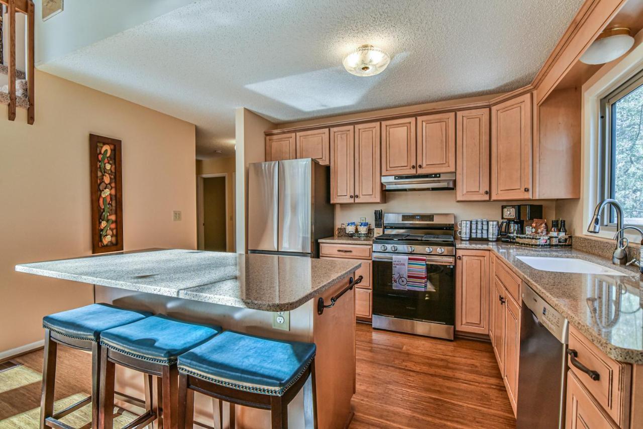 The Camby Cabin Just 12 Miles To Downtown Asheville Ngoại thất bức ảnh
